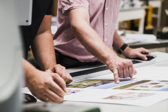 Webdesign Referenz: Woeste Druck + Verlag - Impression